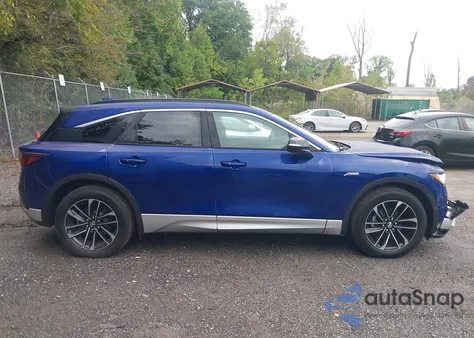 2024 Acura Zdx A-Spec z USA, uszkodzony, nr VIN 4W5KHNRL8RZ518879